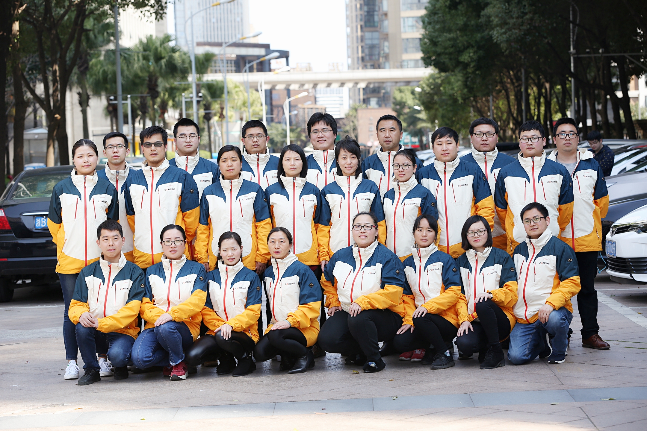 The agricultural machinery diesel fuel filter the China fuel filter Suitable for John Deere Claas case tractors of OEM 84283691(图5)