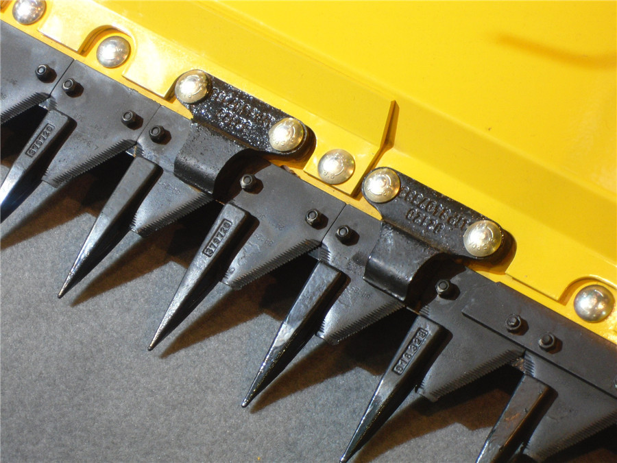 Agricultural Machinery Spare Parts Forged Knife Guard Knife Finger for JD , CLAAS , Case IH(图21)